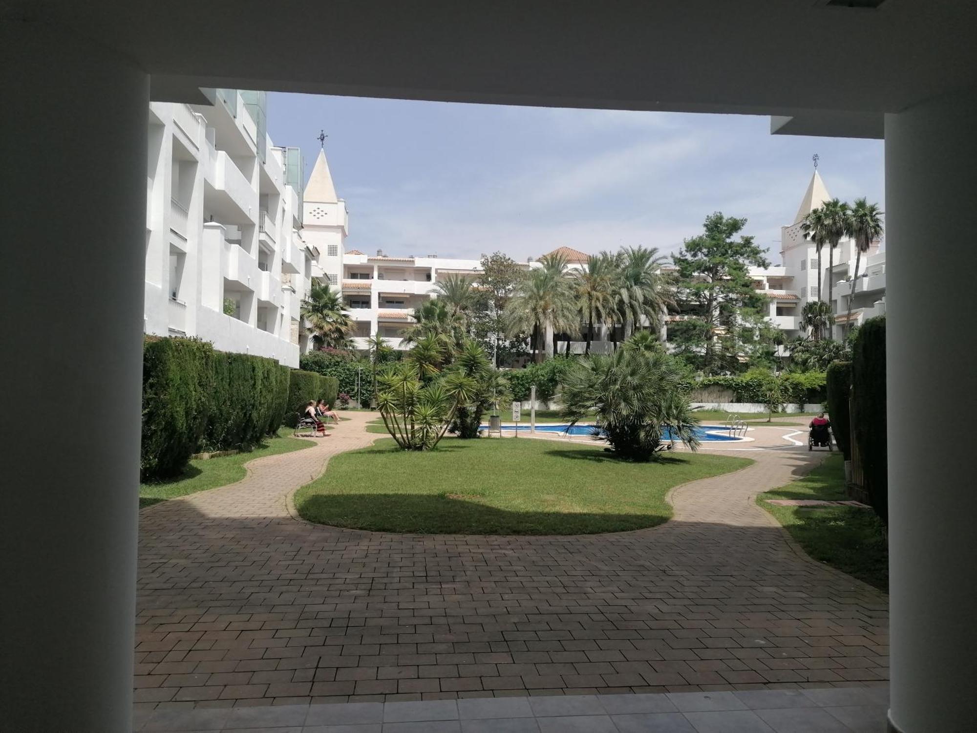 Global Immo 2198 Royal Marine Ii Apartment *